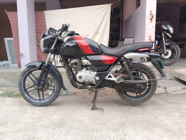 Bajaj Vikrant V15 150CC 2016