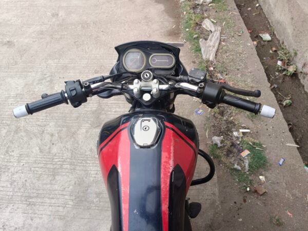 Bajaj Vikrant V15 150CC 2016 - Image 6